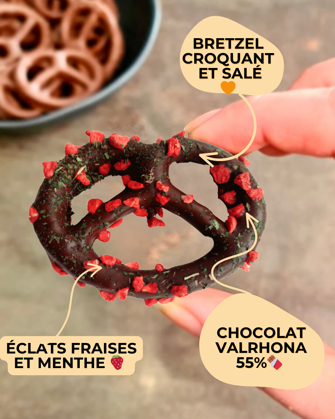 bretzel chocolat noir - éclats fraises et menthe